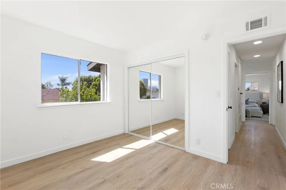 3709 S Olive Street Santa Ana, CA 92707