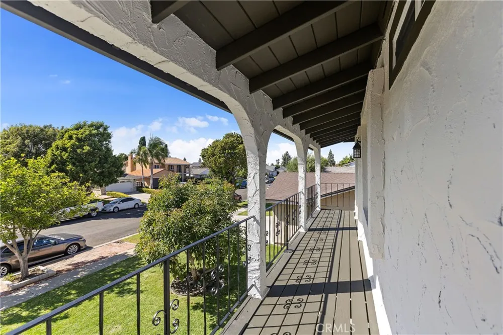 3709 S Olive Street Santa Ana, CA 92707