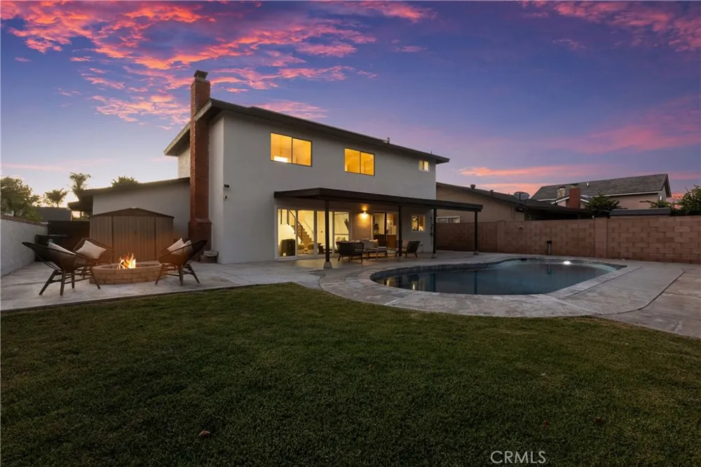 3709 S Olive Street Santa Ana, CA 92707