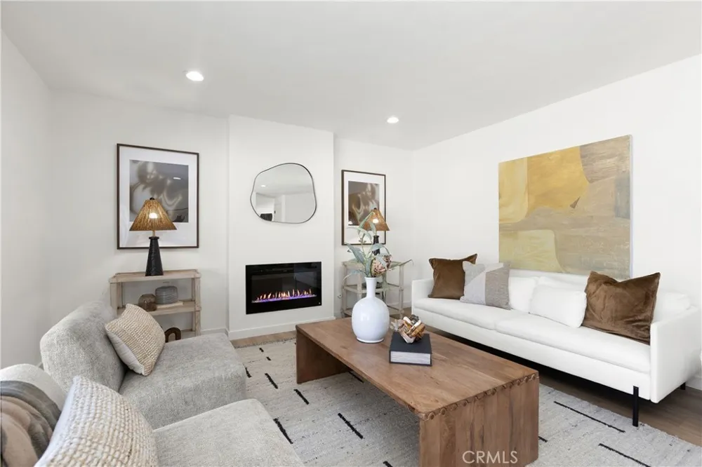 3709 S Olive Street Santa Ana, CA 92707