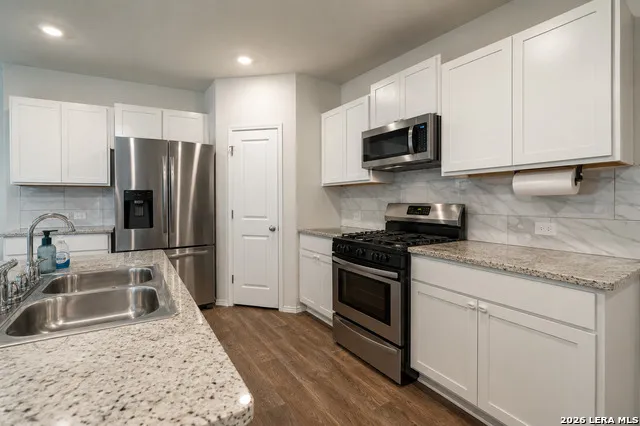 15727 Clove Spice Way Von Ormy, TX 78073
