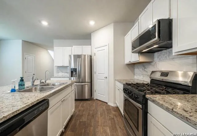 15727 Clove Spice Way Von Ormy, TX 78073