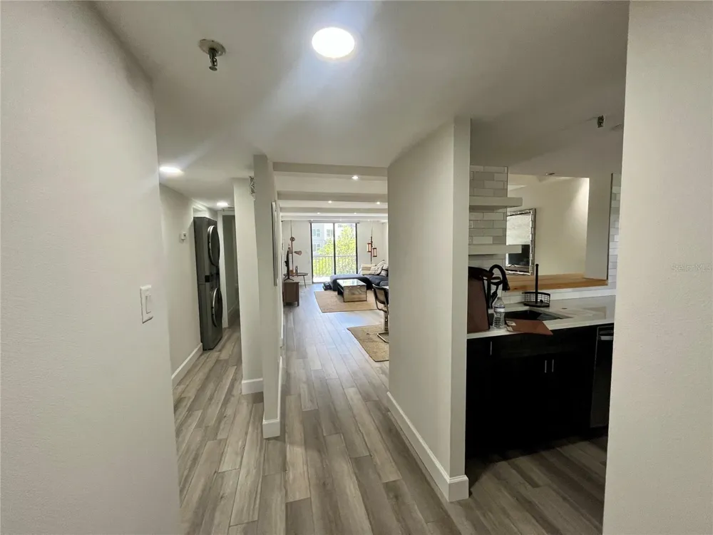 201 W LAUREL STREET #309 Tampa, FL 33602