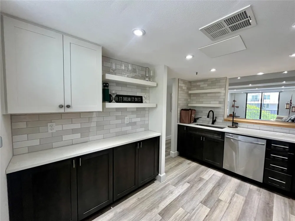 201 W LAUREL STREET #309 Tampa, FL 33602