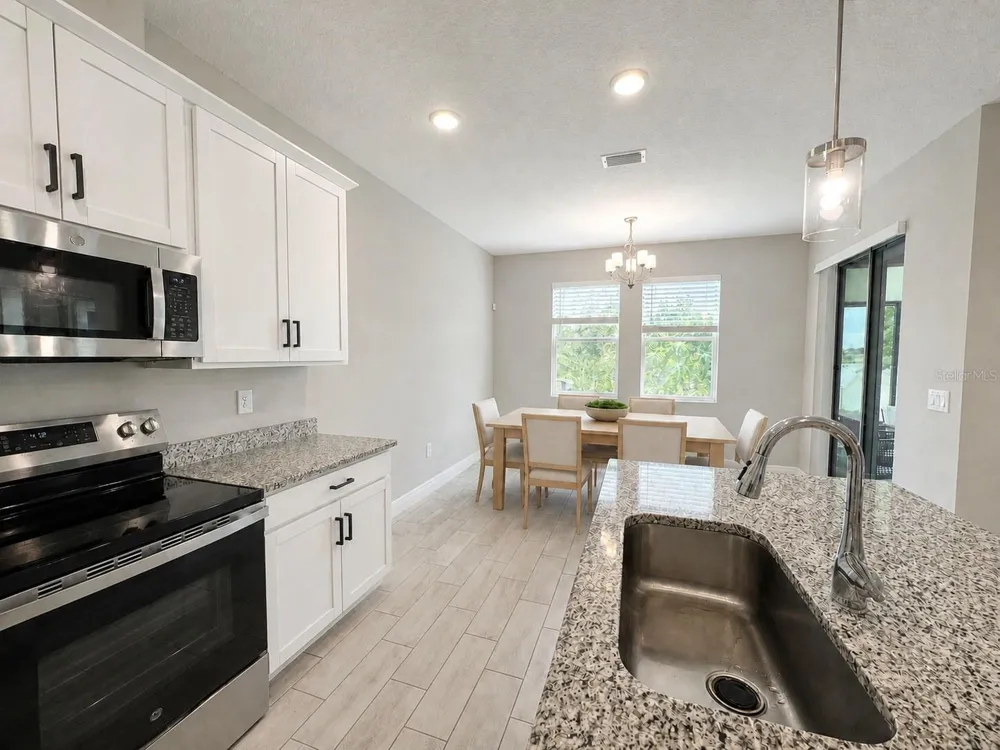 6644 GREAT BEAR DRIVE Lakeland, FL 33805