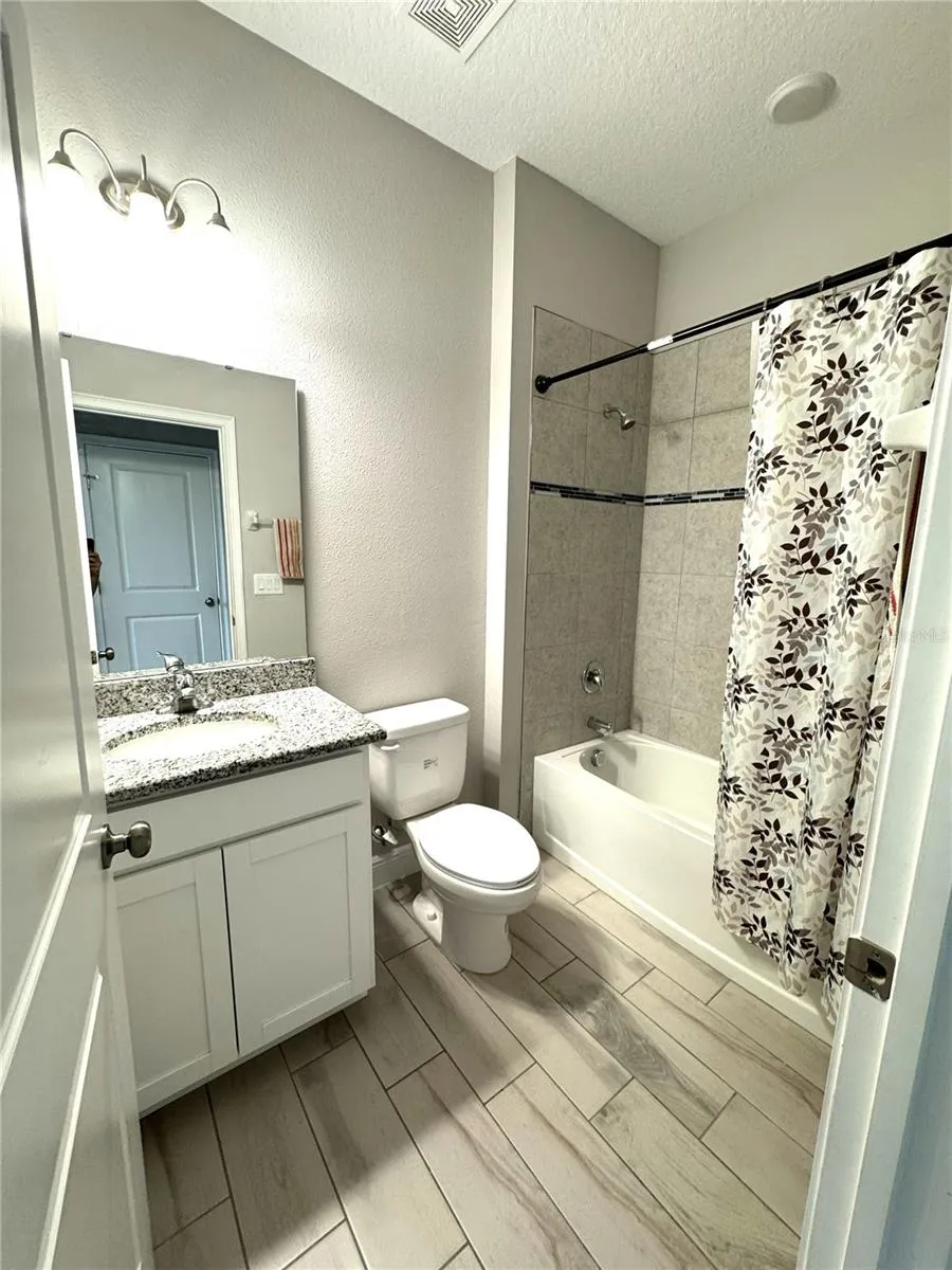 6644 GREAT BEAR DRIVE Lakeland, FL 33805