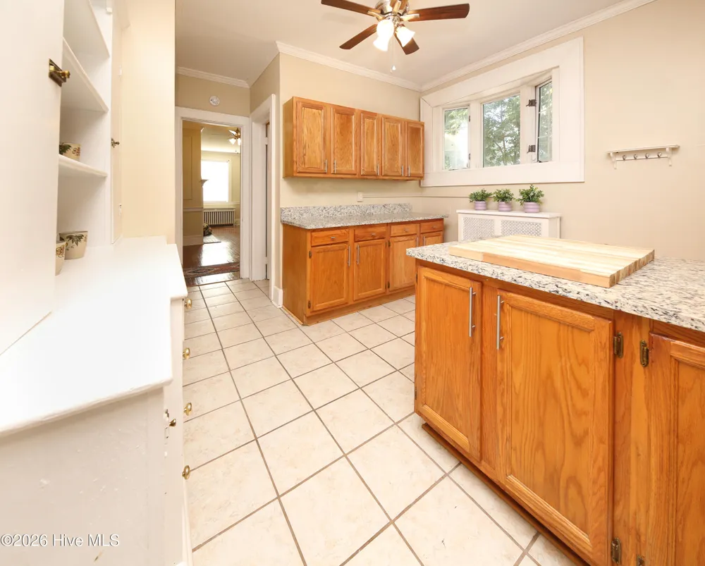 506 W Church Street Elizabeth City, NC 27909
