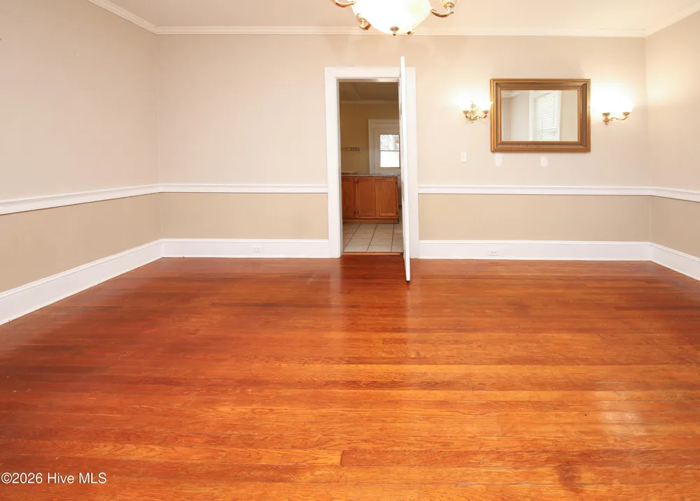 506 W Church Street Elizabeth City, NC 27909