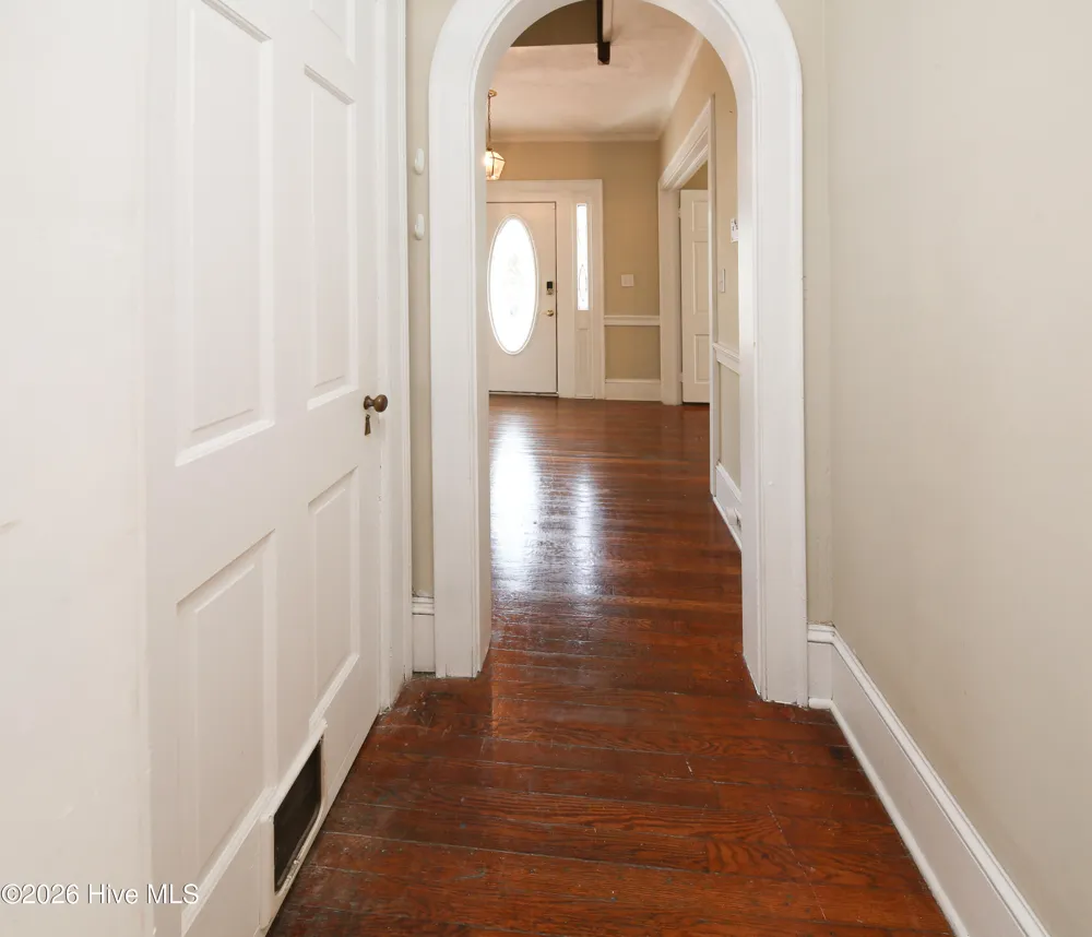 506 W Church Street Elizabeth City, NC 27909