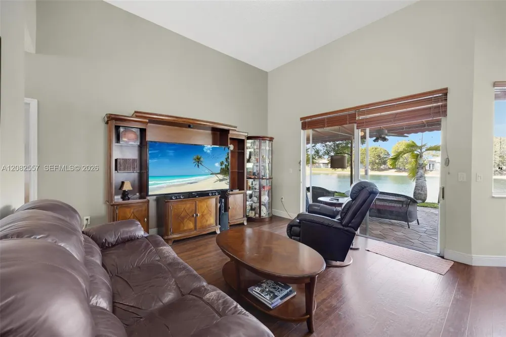 2002 SE 17th Ave Homestead, FL 33035