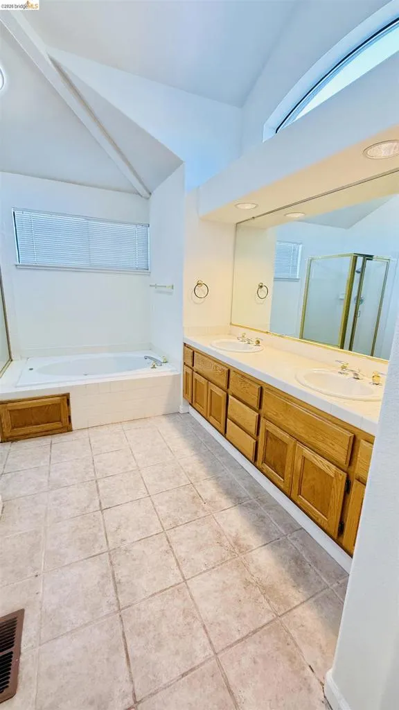 2700 Joshua Ct Antioch, CA 94509