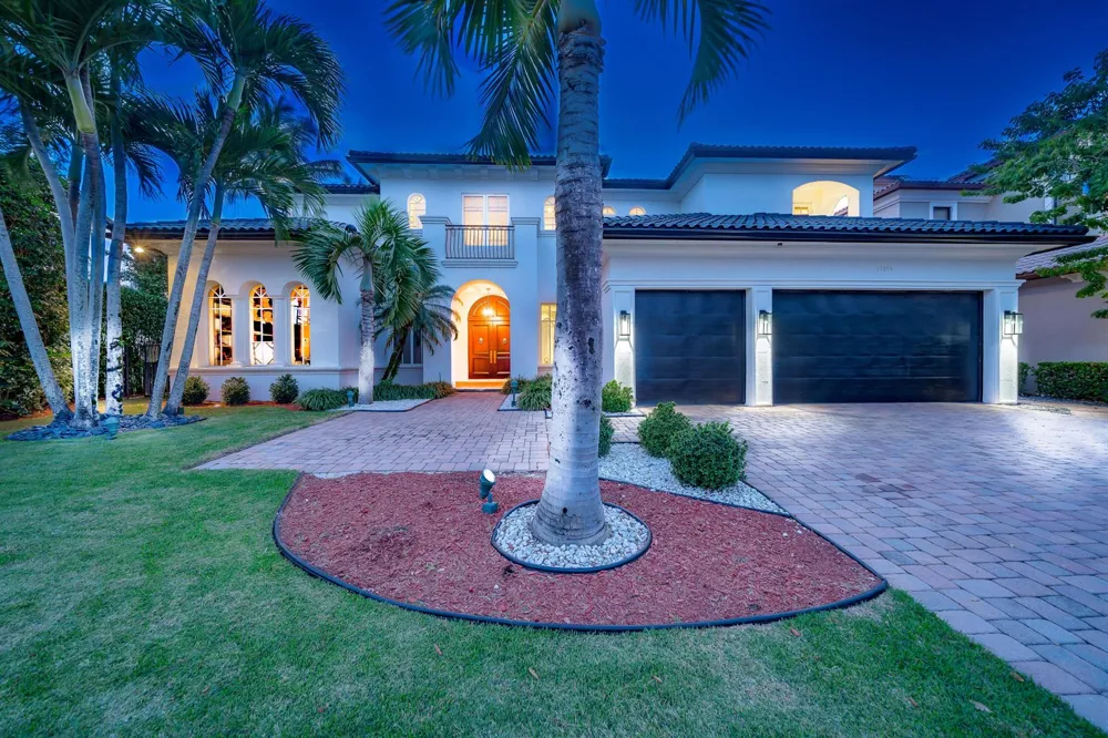 17593 Middle Lake Drive Boca Raton, FL 33496