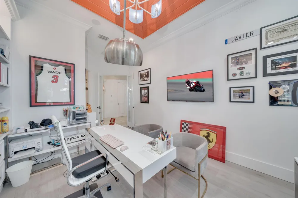 17593 Middle Lake Drive Boca Raton, FL 33496