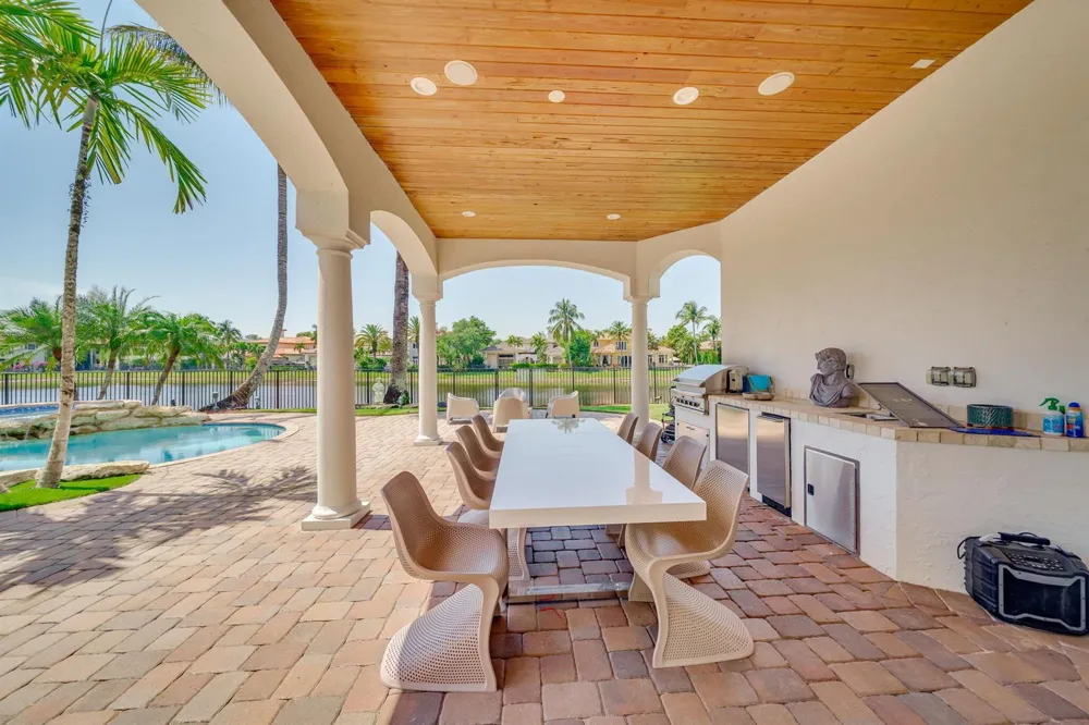 17593 Middle Lake Drive Boca Raton, FL 33496