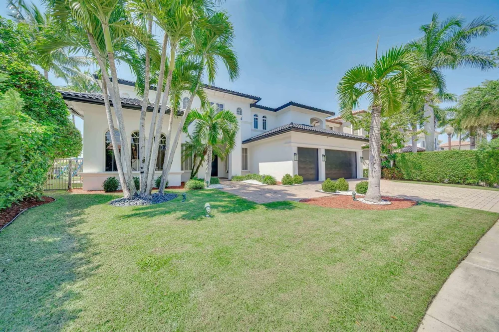 17593 Middle Lake Drive Boca Raton, FL 33496