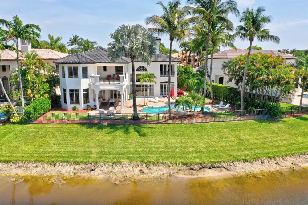 17593 Middle Lake Drive Boca Raton, FL 33496