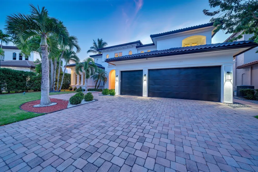 17593 Middle Lake Drive Boca Raton, FL 33496