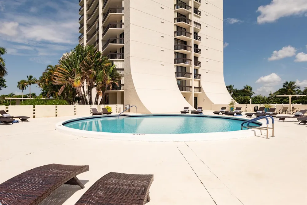 2000 PRESIDENTIAL WAY #603 West Palm Beach, FL 33401