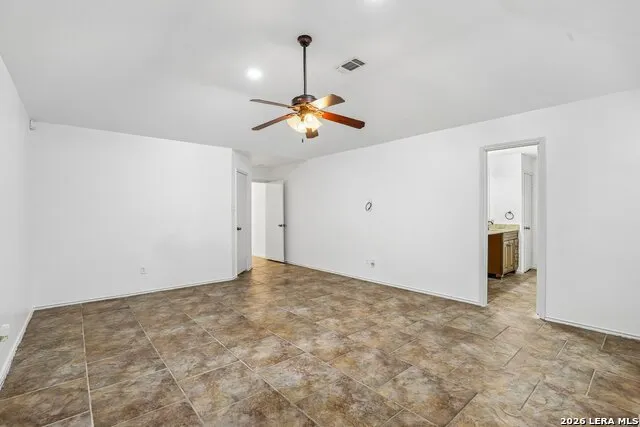 5614 Timber Trace St San Antonio, TX 78250