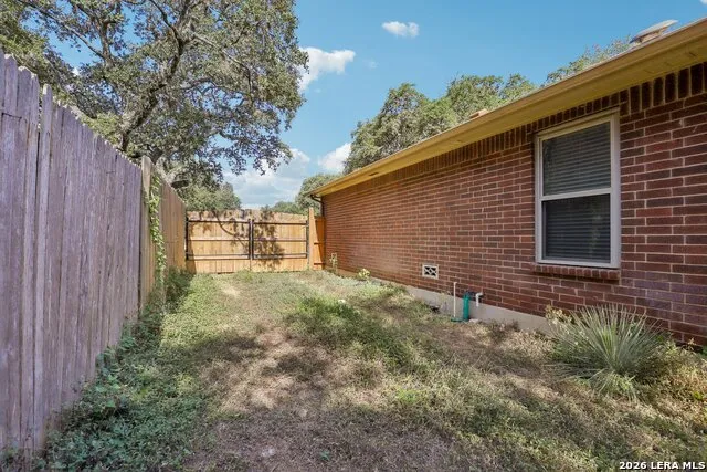 5614 Timber Trace St San Antonio, TX 78250