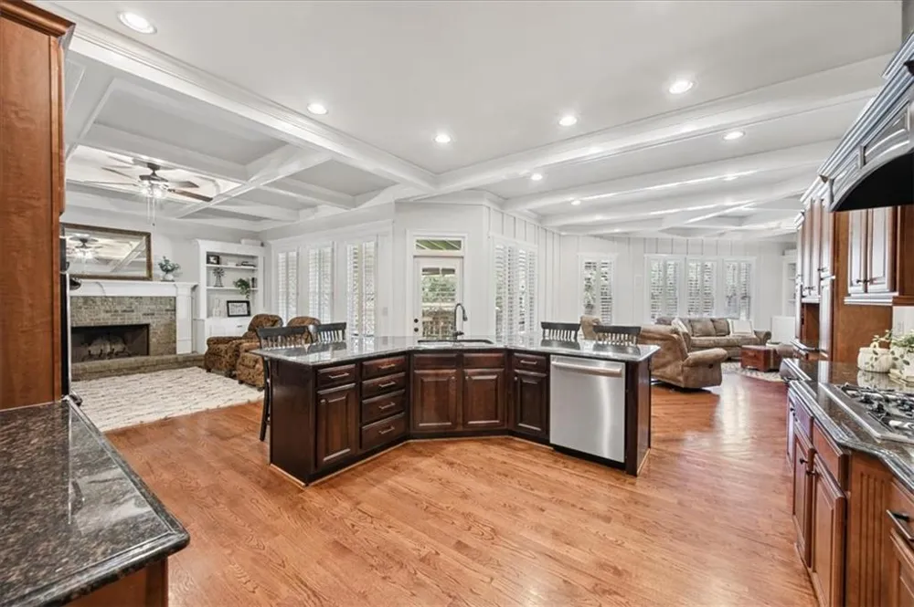 3982 Cooks Farm Drive NW Kennesaw, GA 30152
