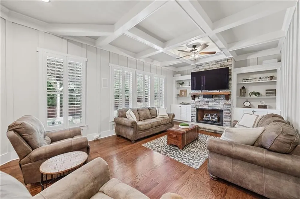 3982 Cooks Farm Drive NW Kennesaw, GA 30152