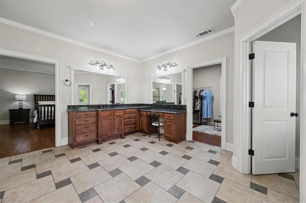 3982 Cooks Farm Drive NW Kennesaw, GA 30152