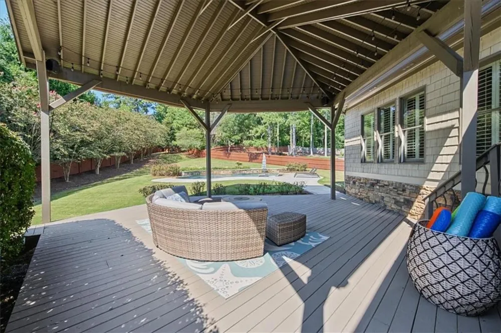 3982 Cooks Farm Drive NW Kennesaw, GA 30152