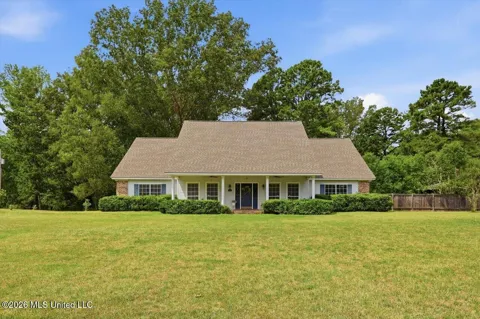 1635 Misty Lane
