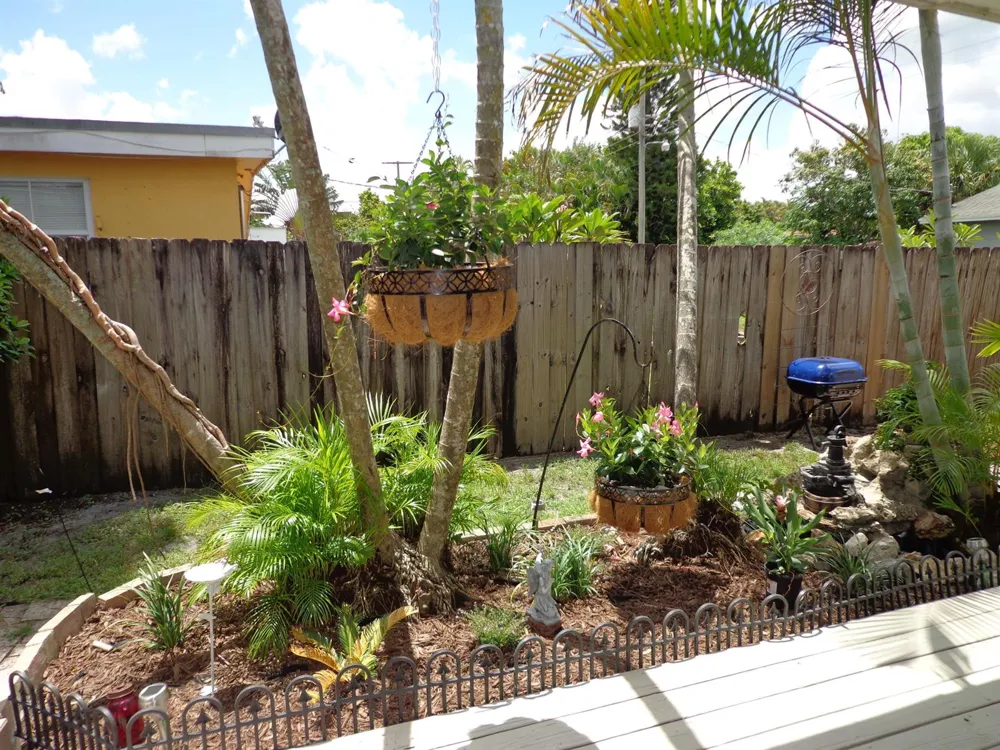 11751 Oleander Drive Royal Palm Beach, FL 33411