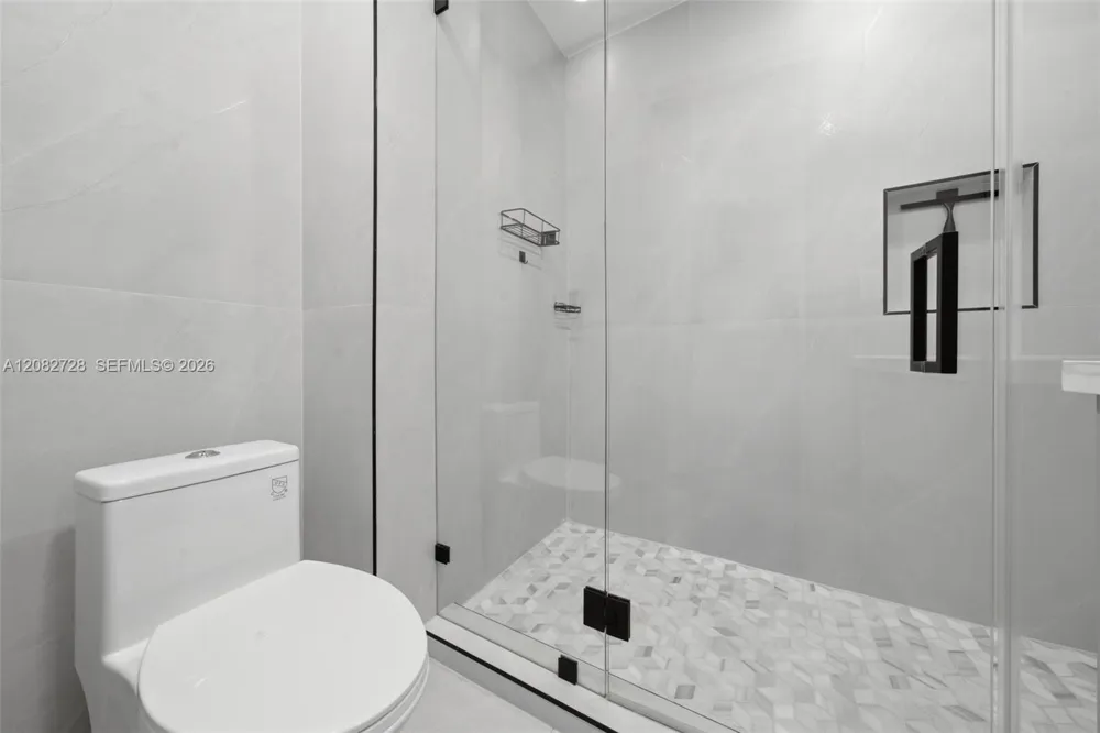6700 E Tropical Way Plantation, FL 33317