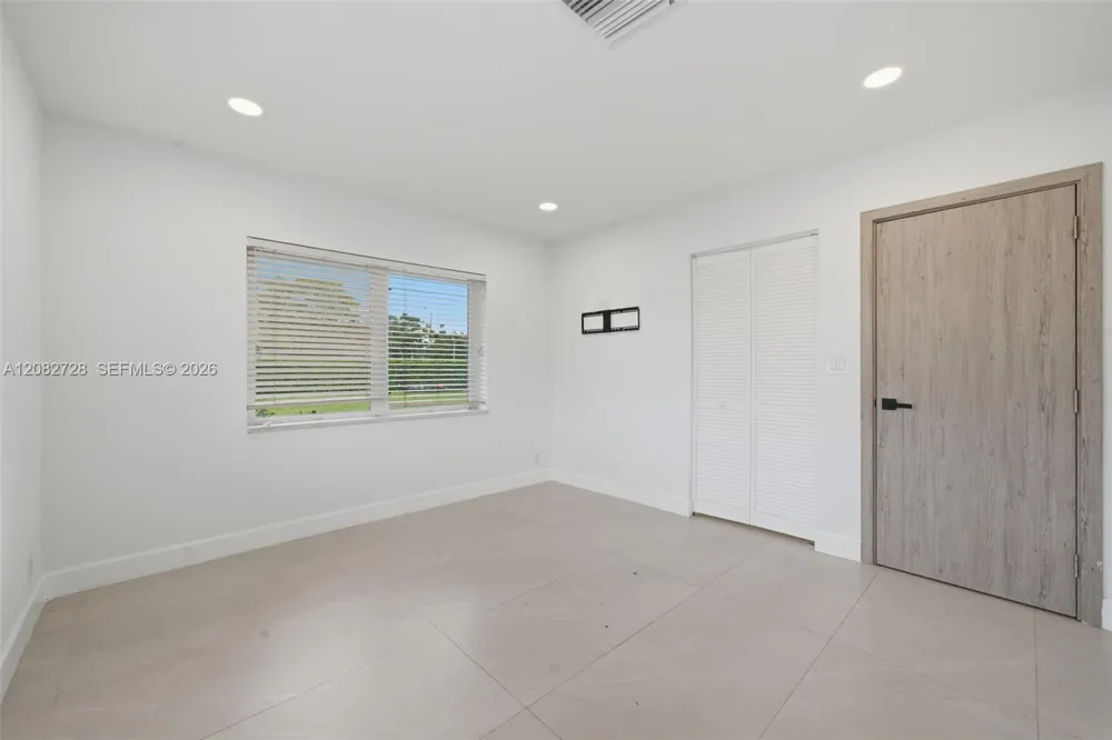 6700 E Tropical Way Plantation, FL 33317