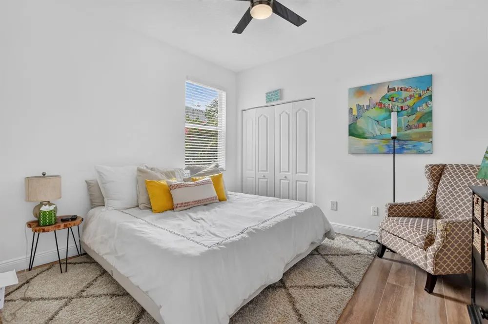 10 LAKE EDEN DRIVE Boynton Beach, FL 33435