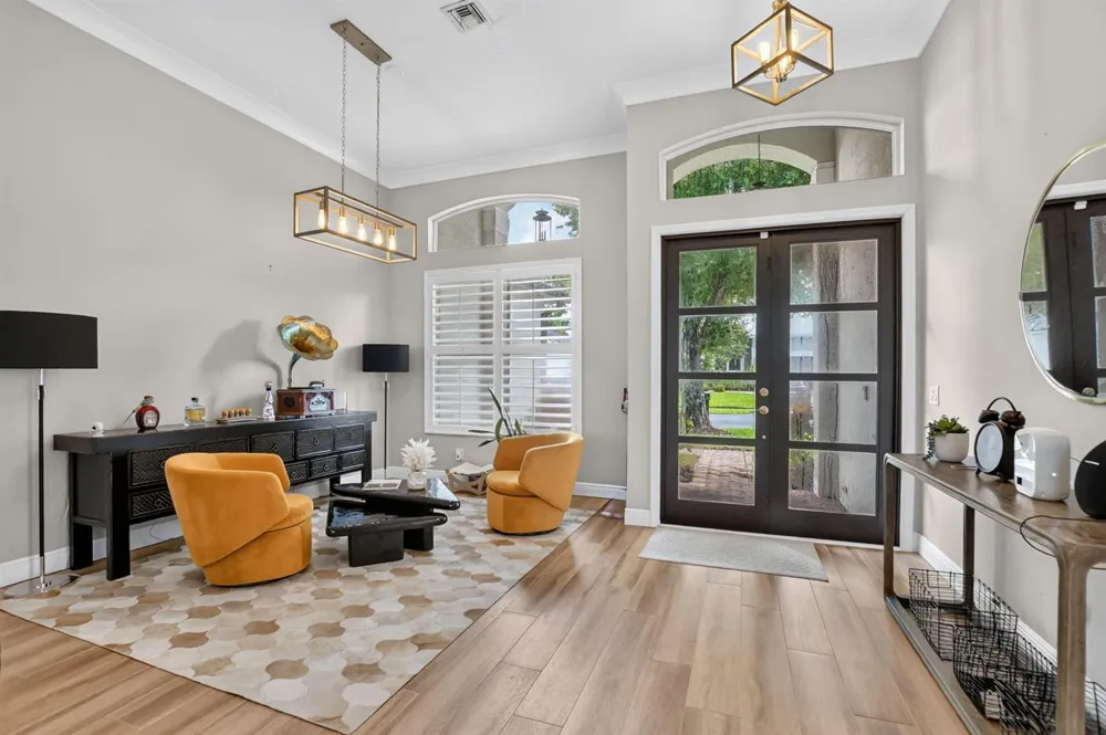 10 LAKE EDEN DRIVE Boynton Beach, FL 33435
