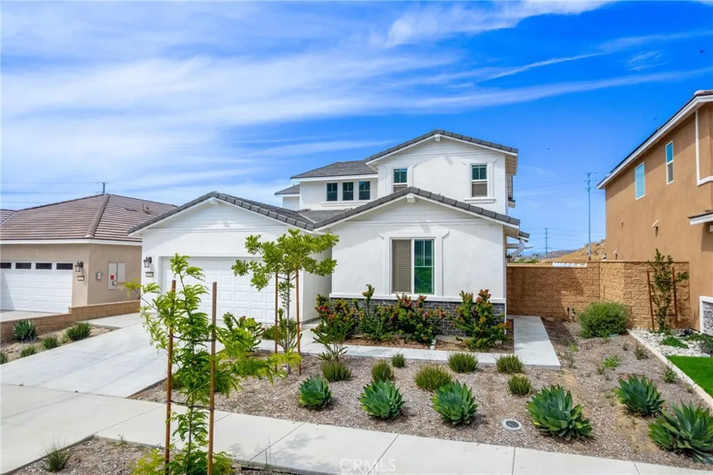 27215 Lost Palm Menifee, CA 92585