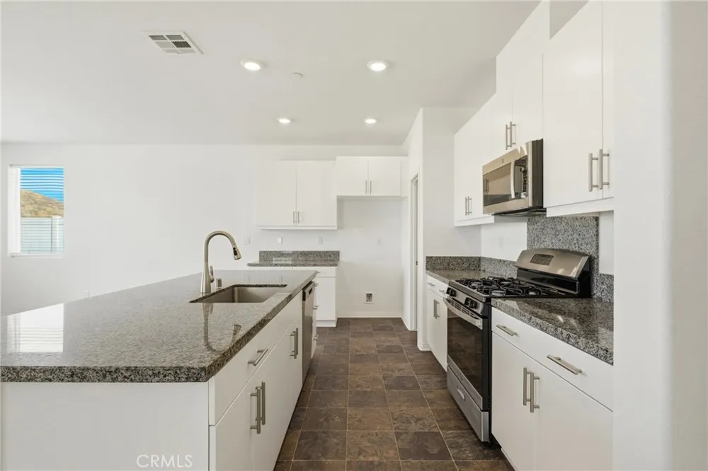 27215 Lost Palm Menifee, CA 92585