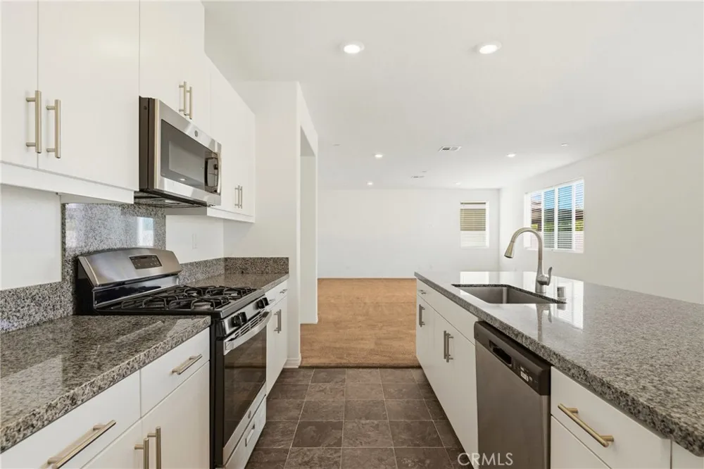 27215 Lost Palm Menifee, CA 92585