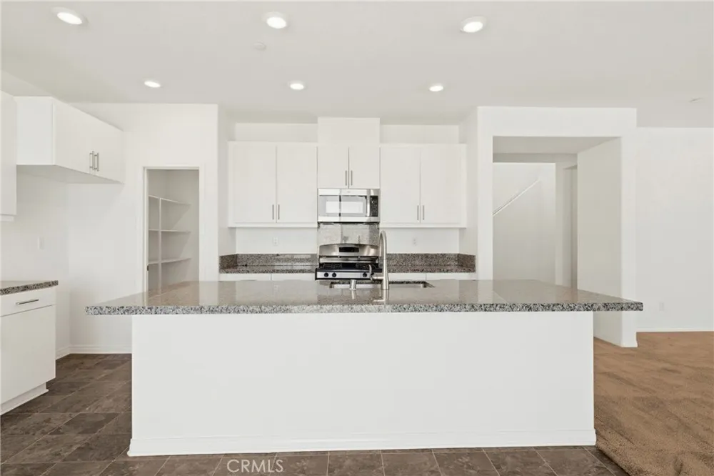 27215 Lost Palm Menifee, CA 92585