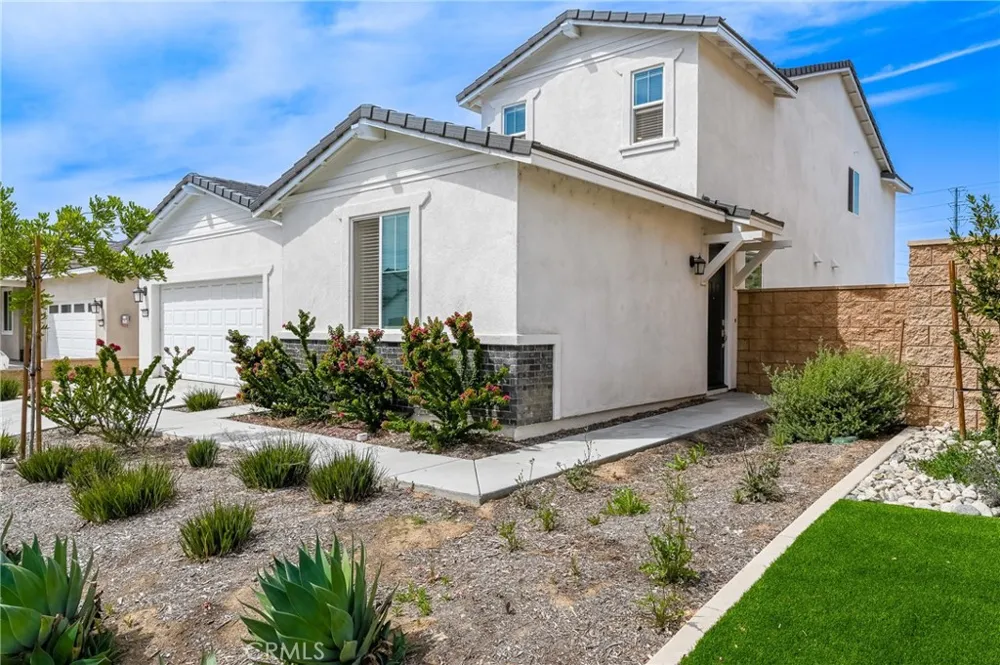 27215 Lost Palm Menifee, CA 92585