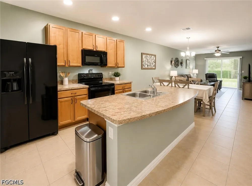 Crossback Lane Lehigh Acres, FL 33936