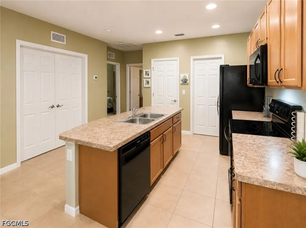 Crossback Lane Lehigh Acres, FL 33936