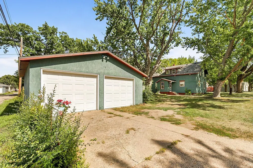 1029 River Avenue S Sauk Rapids, MN 56379