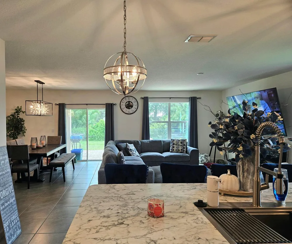 1017 SW Longfellow Road Port St. Lucie, FL 34953