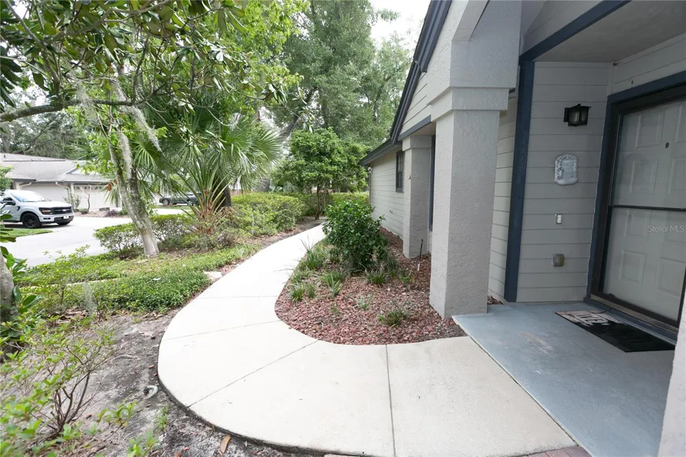 640 ELM CREEK COURT Altamonte Springs, FL 32714