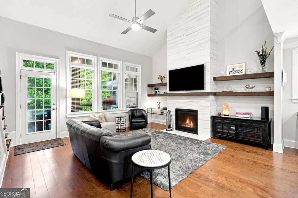 11715 Stratham DR Alpharetta, GA 30009