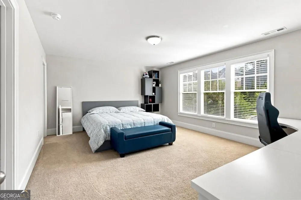 11715 Stratham DR Alpharetta, GA 30009