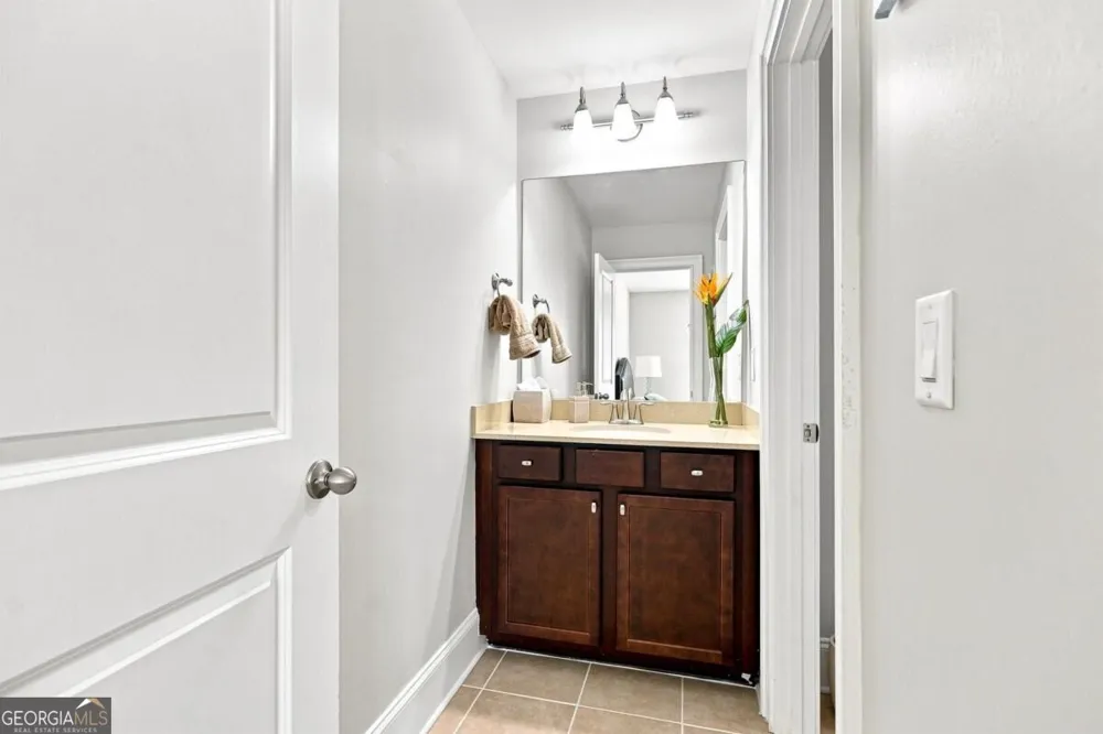 11715 Stratham DR Alpharetta, GA 30009