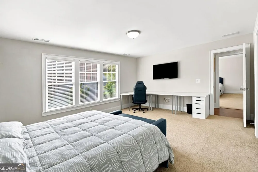 11715 Stratham DR Alpharetta, GA 30009