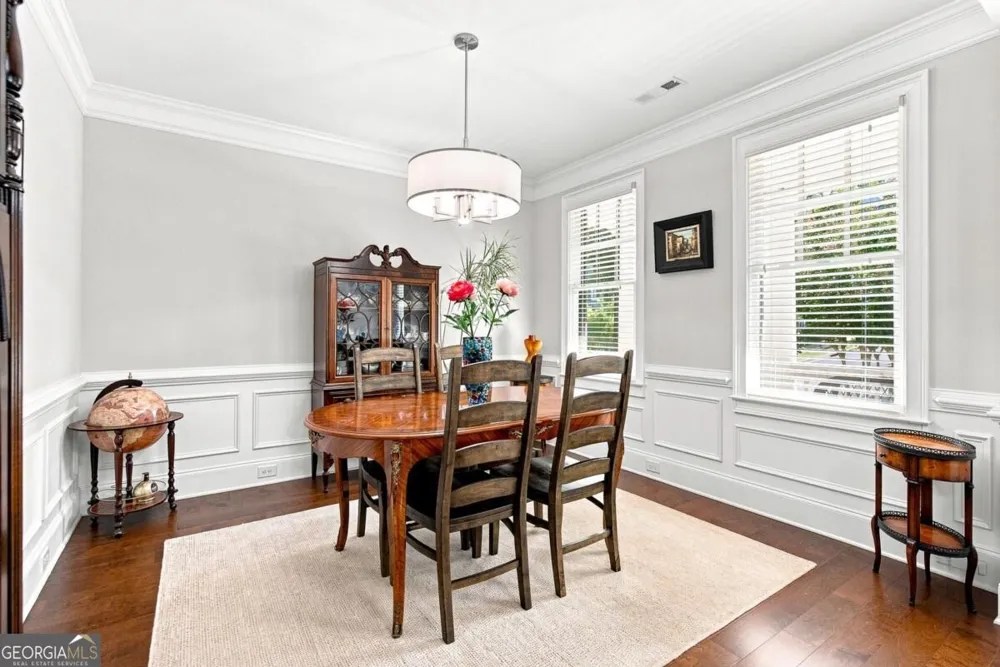 11715 Stratham DR Alpharetta, GA 30009