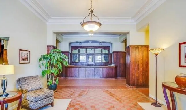 297 W Clay Avenue #404 Muskegon, MI 49440